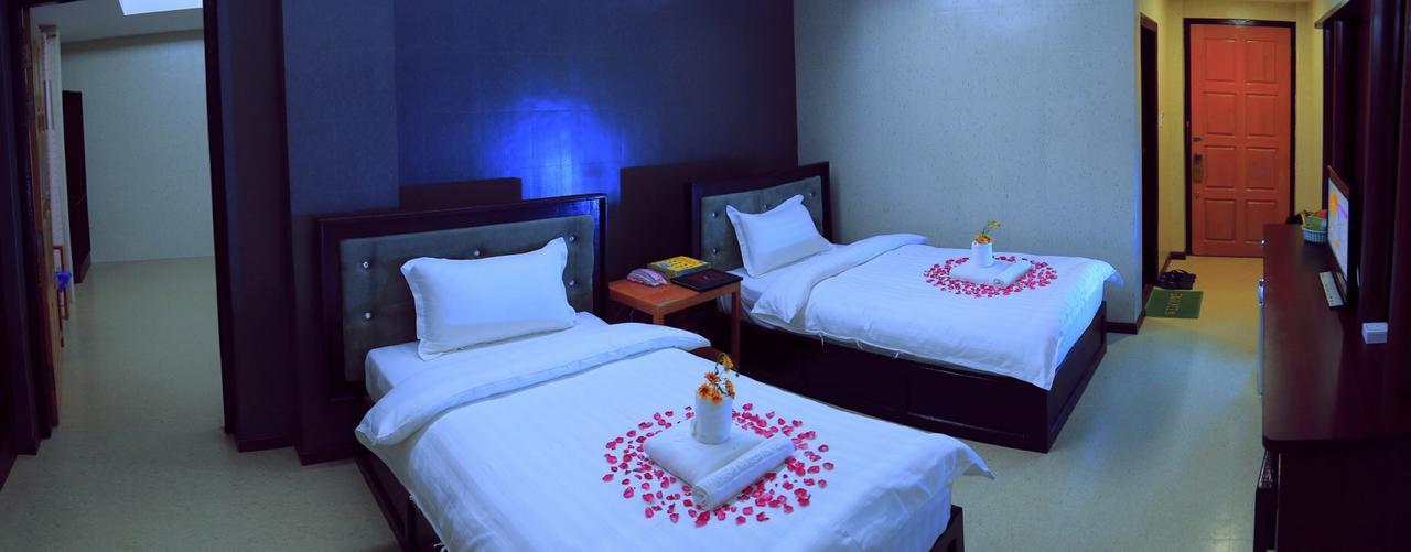 King & Queen Hotel Monywa Eksteriør bilde