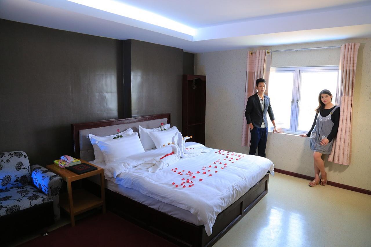 King & Queen Hotel Monywa Eksteriør bilde